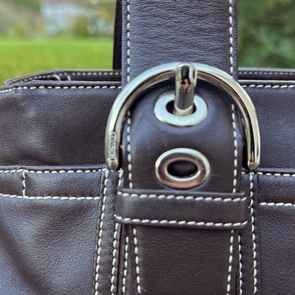 𝅺COACH Soho Brown Leather Satchel with Contrast Stitching - Picture 2 of 16